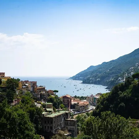 Bed & Breakfast ---5 Minutes From The Sea ---panorama And A-c Vietri sul Mare